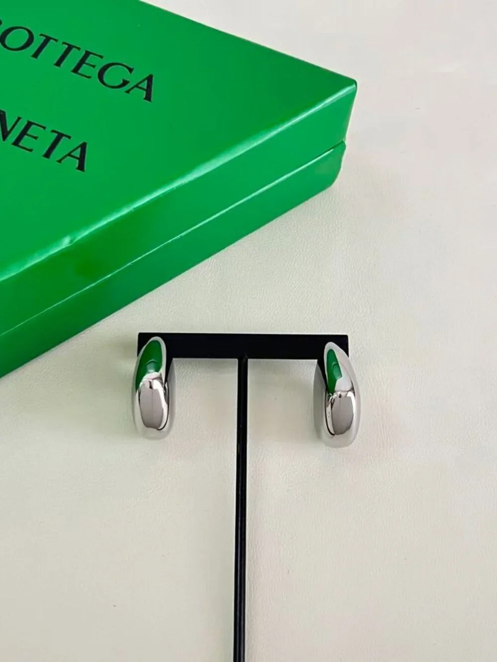 🏣Bottega Veneta Stud earrings